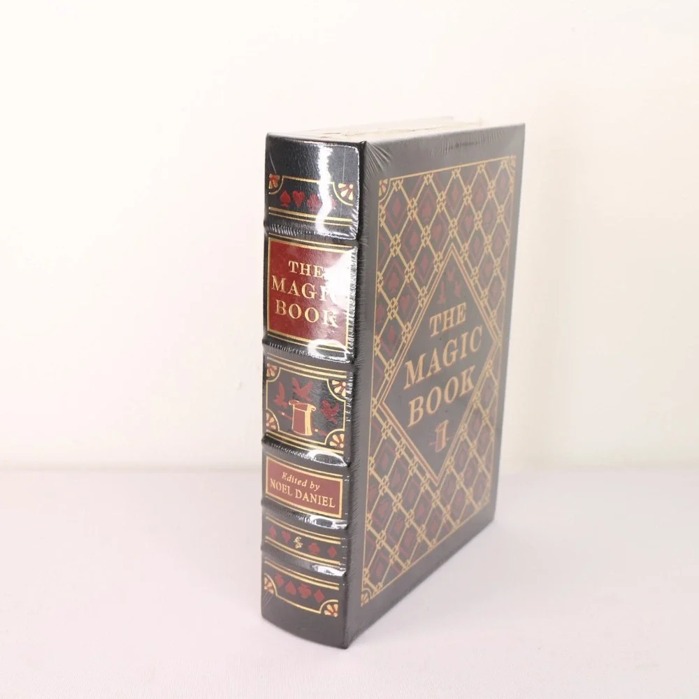 The Magic Book Safe by Noel Daniel Hidden Storage Secret Diversion New Sealed